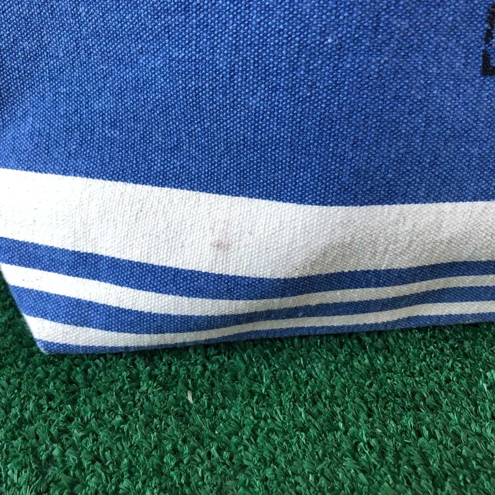 NWOT WILL Leather Goods Classic Canvas Tote - Picture 7 of 7